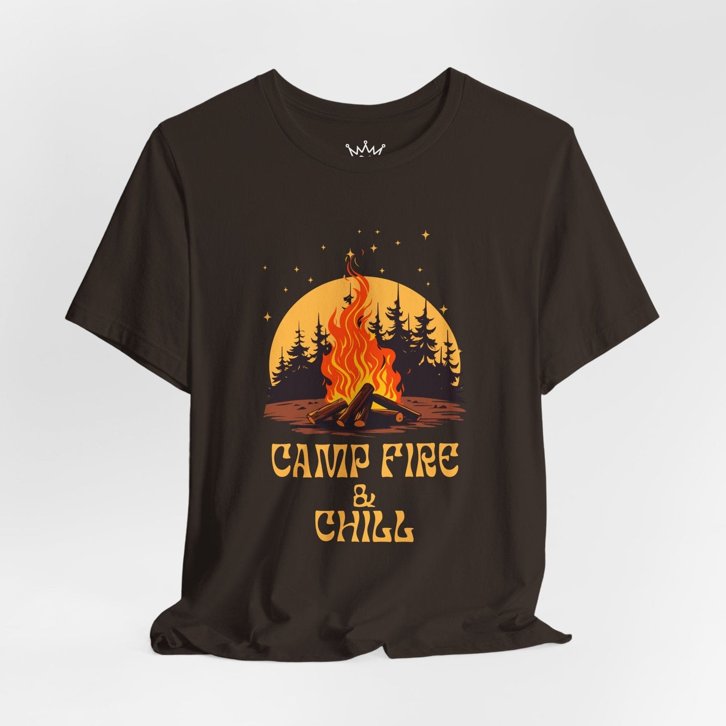 Camp Fire & Chill T-Shirt – Camping Beer Lover Tee for Outdoor Nights & Cozy Vibes